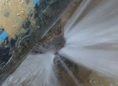 红旗卫生间测漏水施工步骤